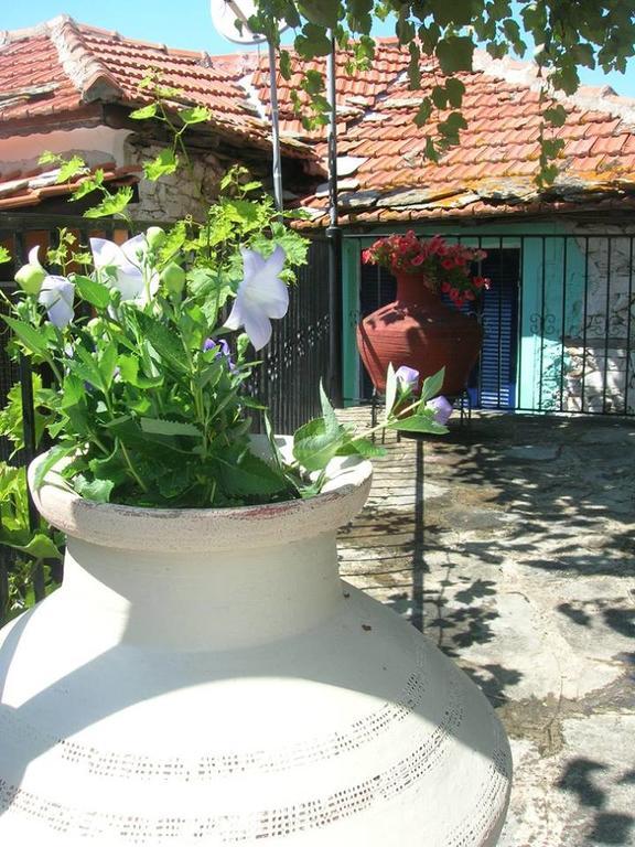 Athina'S House Guest House Skala Sotiros Luaran gambar